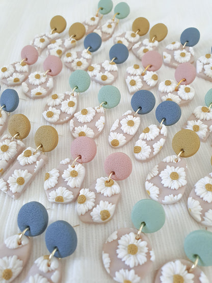 Pastel Daisies